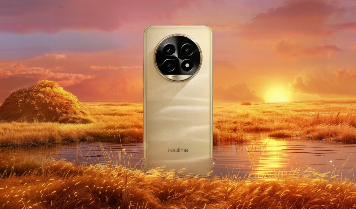 Realme 13 Pro Monet Gold