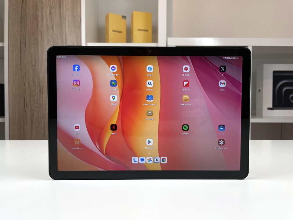 AGM Pad P2 Active Display