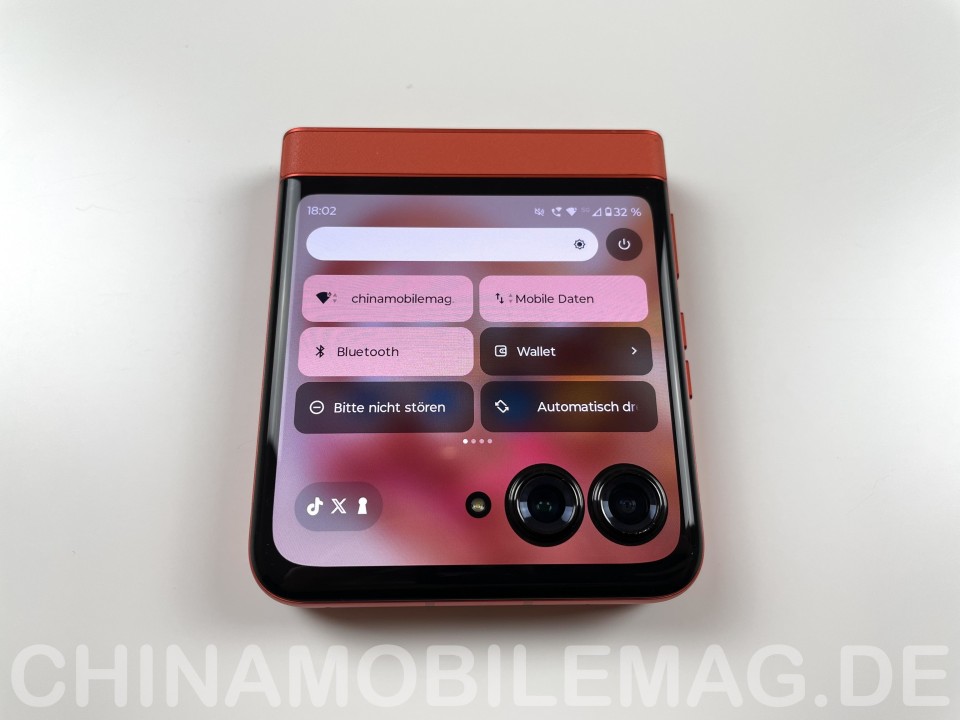 Motorola Razr 50 Außendisplay Funktionen