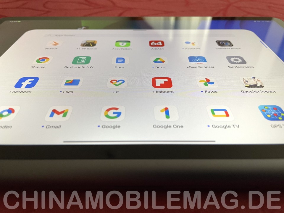 Lenovo Tab Plus Display