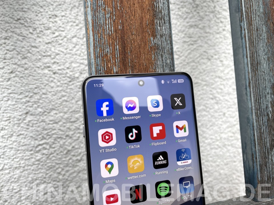 Oppo Find X8 Pro Display